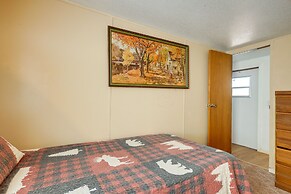 Charming Santa Rosa Home w/ Mountain Views & Porch