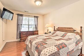 Home w/ Community Pool - 2 Miles to The Island!