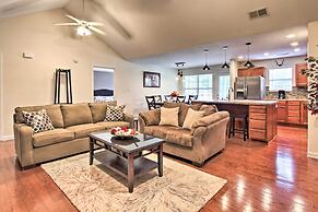 Home w/ Community Pool - 2 Miles to The Island!