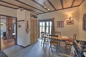 Lakefront Hartford Cabin w/ Canoe & Boat Ramp