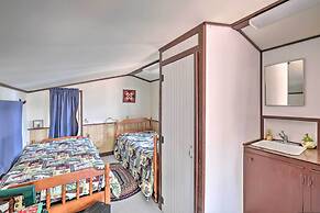 Lakefront Hartford Cabin w/ Canoe & Boat Ramp