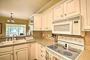 2-tier Deck & Boat Parking: Lake Hamilton Home