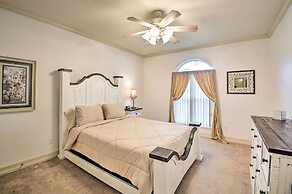 2-tier Deck & Boat Parking: Lake Hamilton Home