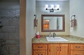 Moab Townhome w/ Hot Tub & Patio - Near Arches