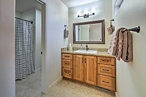 Moab Townhome w/ Hot Tub & Patio - Near Arches