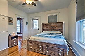 Lawrence Area Vacation Rental 15 Mi to Topeka!