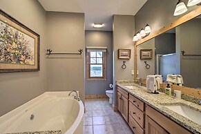 Beautiful Lake Glenville Townhome w/ Mountain View