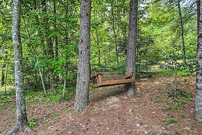 Off-the-grid Cabin Living in Red River Gorge!