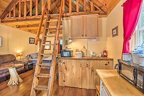 Off-the-grid Cabin Living in Red River Gorge!