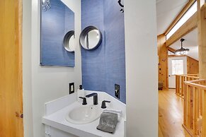 Lake-view Home w/ Deck + Gas Grill in Bernice!