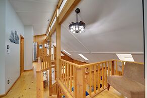 Lake-view Home w/ Deck + Gas Grill in Bernice!