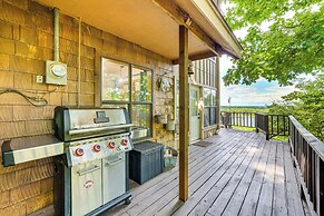 Lake-view Home w/ Deck + Gas Grill in Bernice!