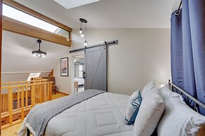 Lake-view Home w/ Deck + Gas Grill in Bernice!