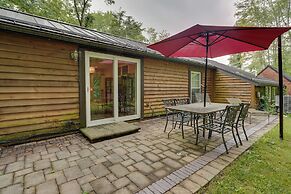 Large Family Home w/ Patios, Gas Grill + Fire Pit!