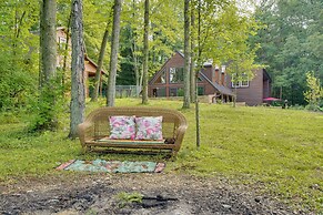 Large Family Home w/ Patios, Gas Grill + Fire Pit!