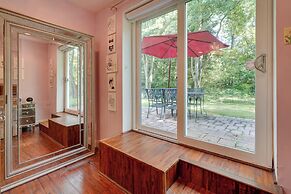 Large Family Home w/ Patios, Gas Grill + Fire Pit!