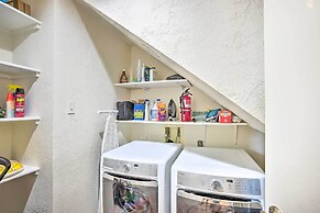 Modern Lake Conroe House w/ Lakefront Park & Deck!