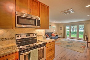 Modern Lake Conroe House w/ Lakefront Park & Deck!