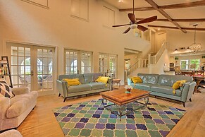 Modern Lake Conroe House w/ Lakefront Park & Deck!