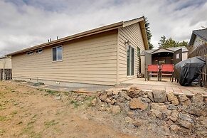 Pet-friendly Bend Home w/ Hot Tub & Patio!