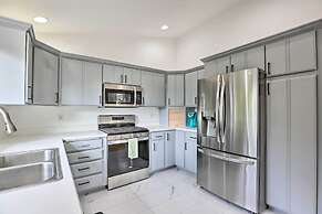 Pet-friendly Bend Home w/ Hot Tub & Patio!