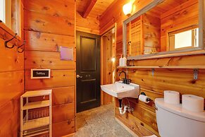 3 Mi to Big Trees State Park: Cabin w/ Scenic Deck