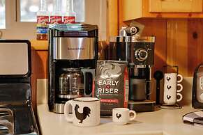 3 Mi to Big Trees State Park: Cabin w/ Scenic Deck