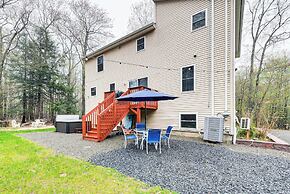 Near Tobyhanna State Park: Home w/ Hot Tub!