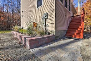 Near Tobyhanna State Park: Home w/ Hot Tub!