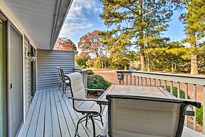 Pinehurst Gem on Golf Course & Putting Green!