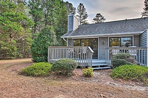 Pinehurst Gem on Golf Course & Putting Green!
