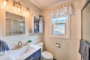 Pet-friendly Mohnton House Near Golf Course!