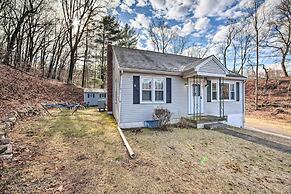 Pet-friendly Mohnton House Near Golf Course!