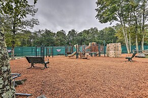 Pocono Mountain Home w/ 3 Community Lakes!