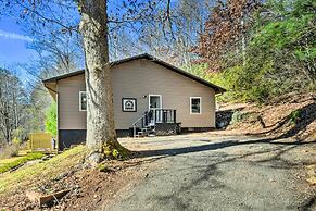 Franklin Home w/ Hot Tub & Mtn Views!