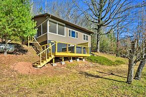 Franklin Home w/ Hot Tub & Mtn Views!