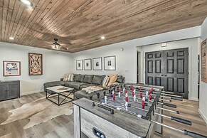 Central Ruidoso Retreat w/ Deck & Game Room!