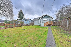 Port Angeles Retreat - 1 Mi to Downtown!