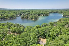 Rose City Cabin w/ Fire Pit & Lake Access