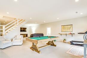 North Carolina Getaway w/ Hot Tub + Pool Table!