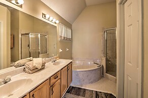 Memphis House w/ Yard 25 Minutes to Beale Street!