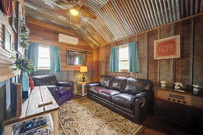 Pet-friendly Kerrville Vacation Rental Farmhouse