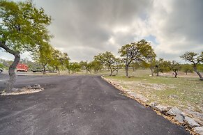 Pet-friendly Kerrville Vacation Rental Farmhouse