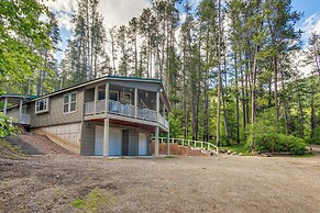 Rustic Escape w/ Deck, Hot Tub & Mountain Views