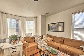 Peaceful Luna Farmhouse With Wraparound Porch!