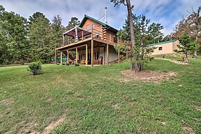 Rural Wooded Cabin Near Trophy Trout Fishing!