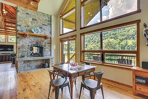 Secluded Cabin w/ Boats < 6 Mi to Jenny Jump!