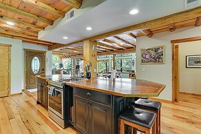 Secluded Cabin w/ Boats < 6 Mi to Jenny Jump!