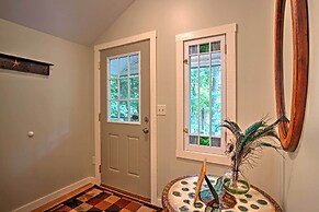 Harbert Cottage w/ Fire Pit: Half Mile to Beach!