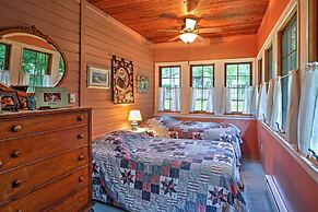 Harbert Cottage w/ Fire Pit: Half Mile to Beach!